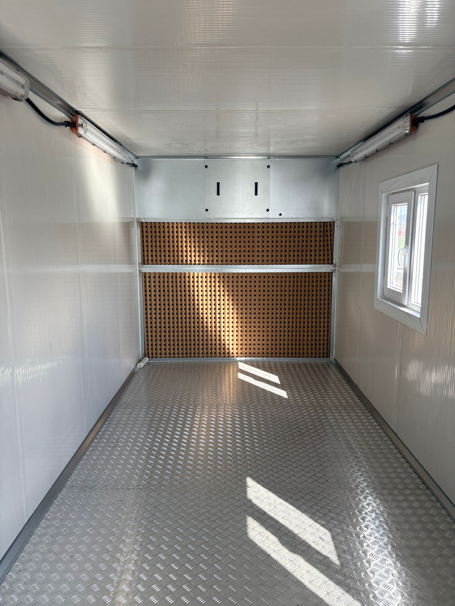 Cabine de peinture container